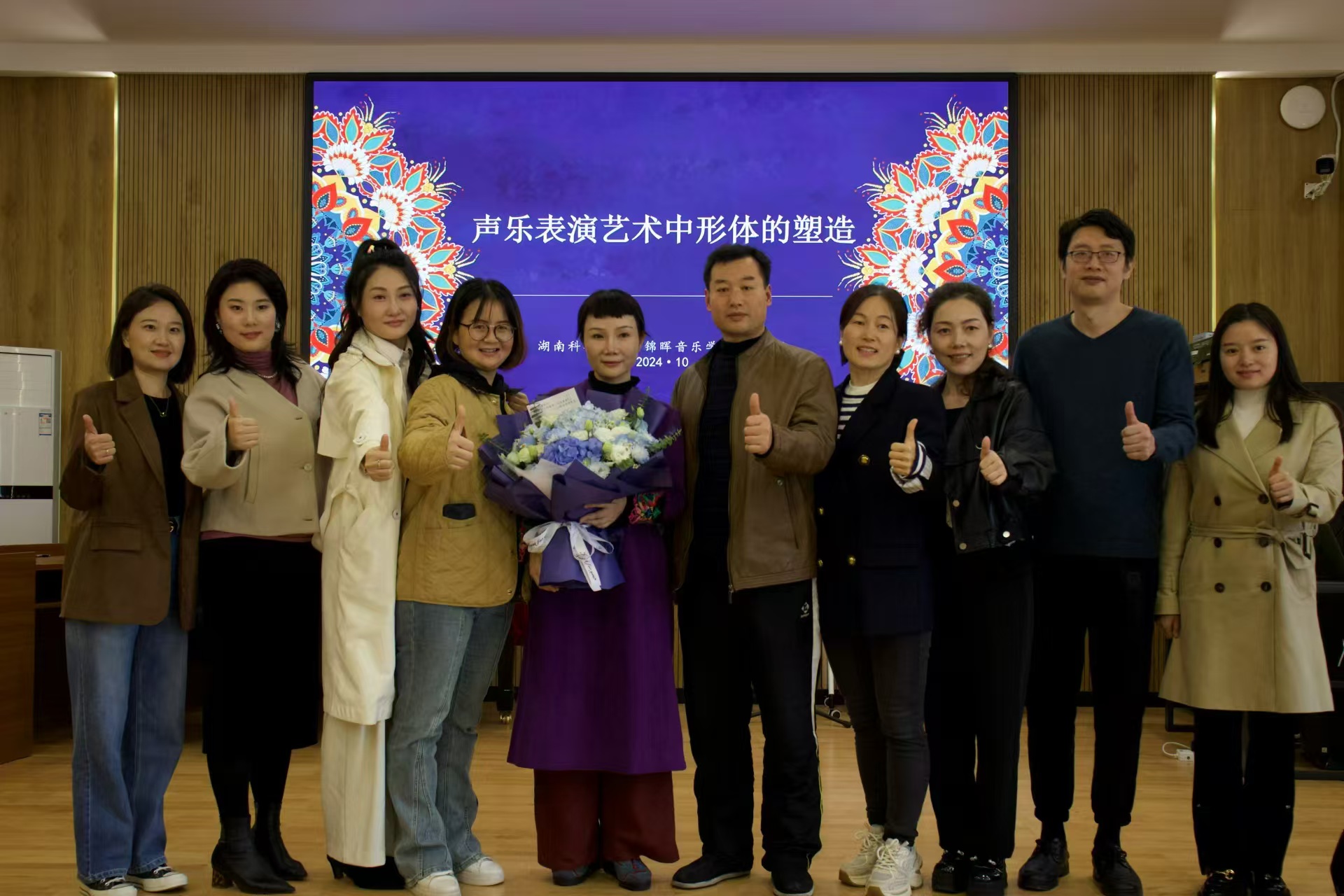 c1cb364145b24d11954d9410e747d598.jpg c1cb364145b24d11954d9410e747d598.jpg