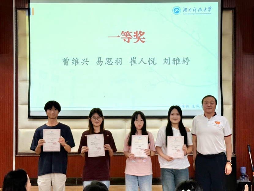 1b7fd778c74e455c8bcd08cc21ed59b4.gif image.gif