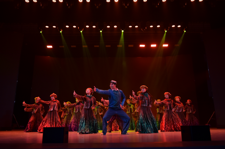 ae1b8280342c4bdfa5822bc102c07dcc.gif image.gif